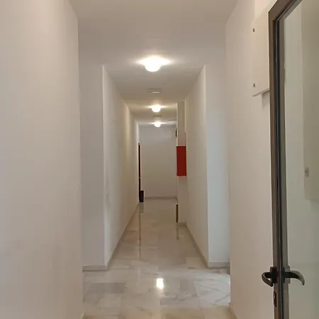 Sherryflat Sanjuan - Parking Jerez de la Frontera
